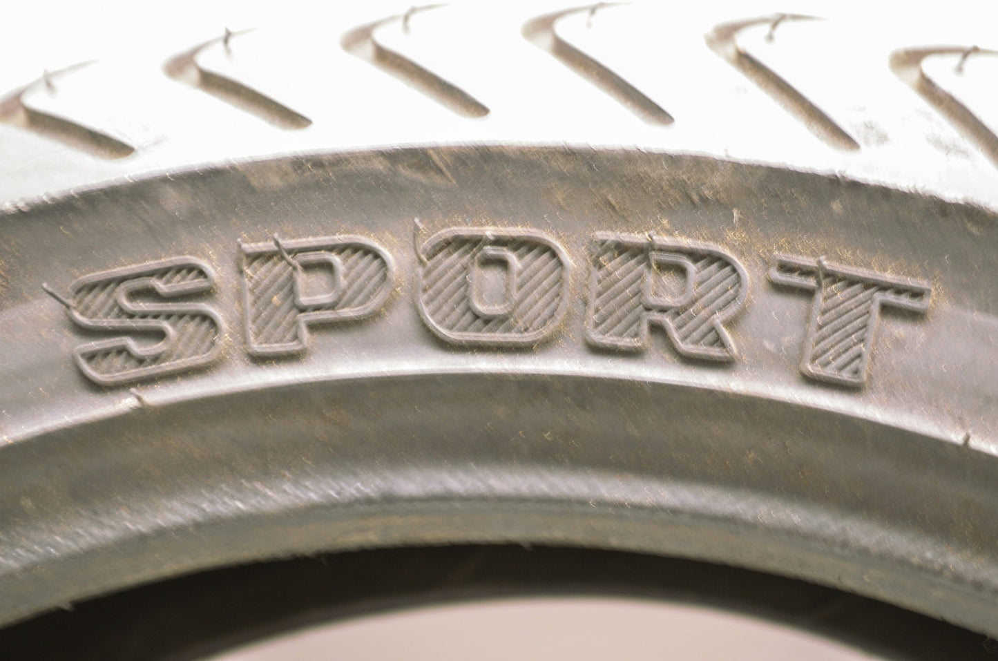 New Pirelli Sport Rear Tire 160/60ZR-16