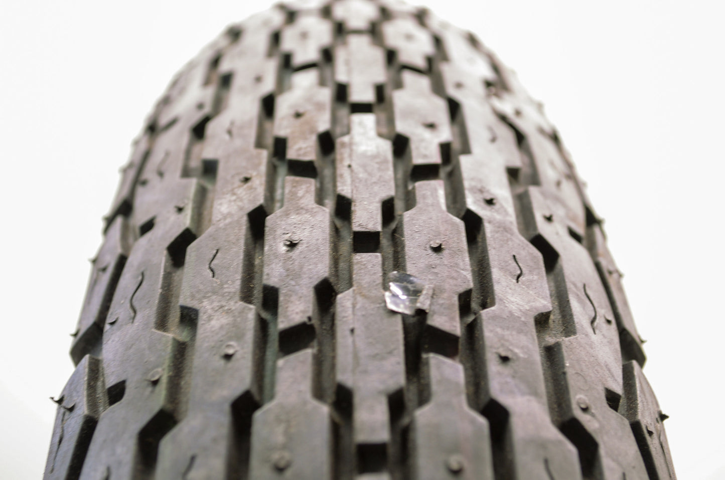 New Dunlop Gold Seal Front Tire 110/90-18