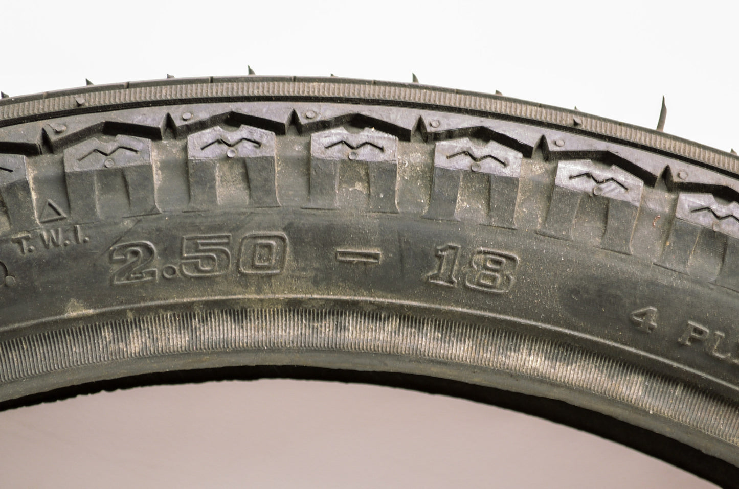 New Cheng Shin Tire 2.50-18