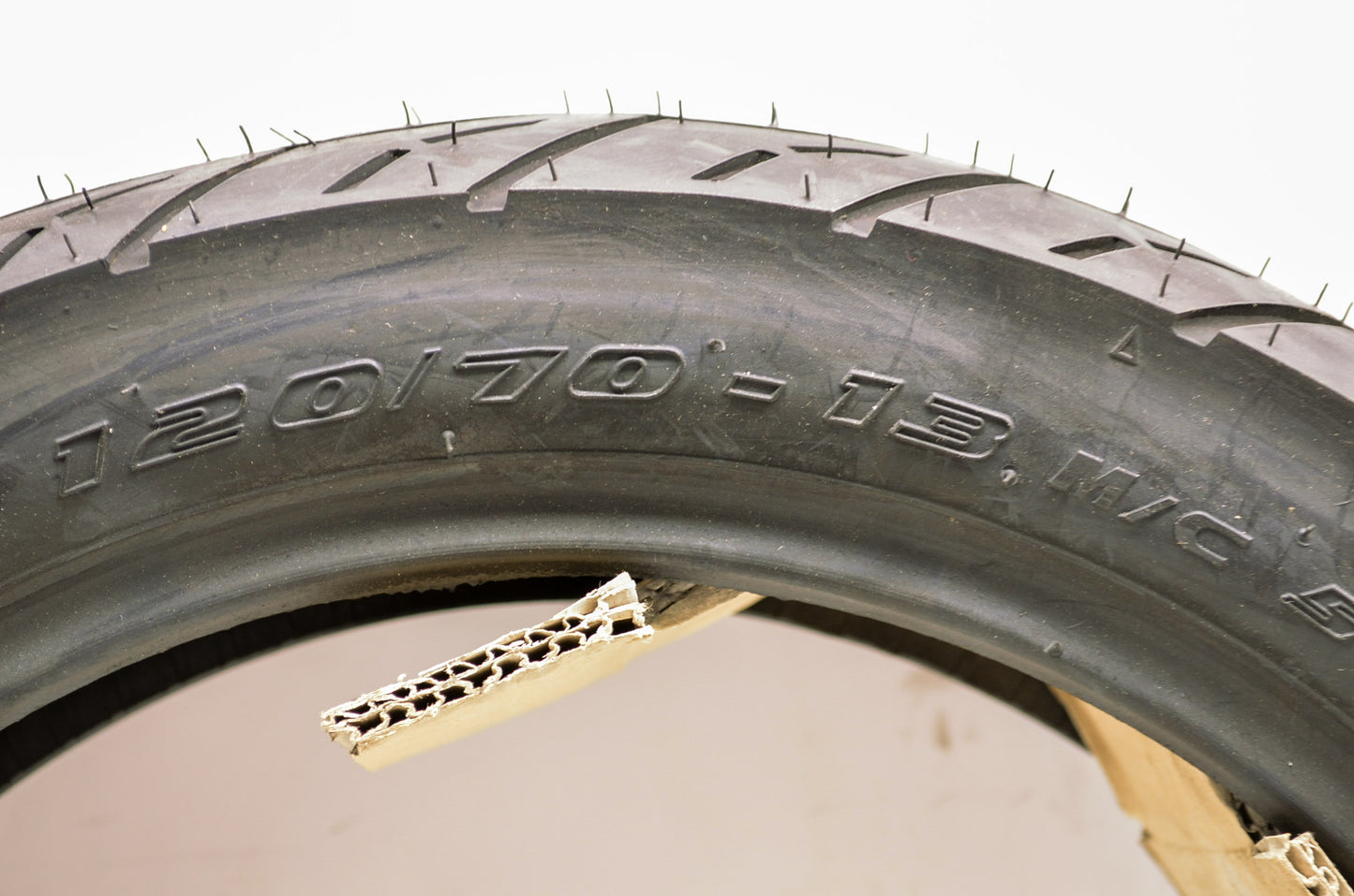 New Shinko 53L Tire 120/70-13 M/C