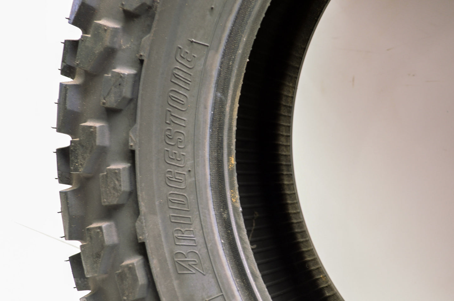 New Bridgestone Trail Wing-34 Rear Tire 180/80/14