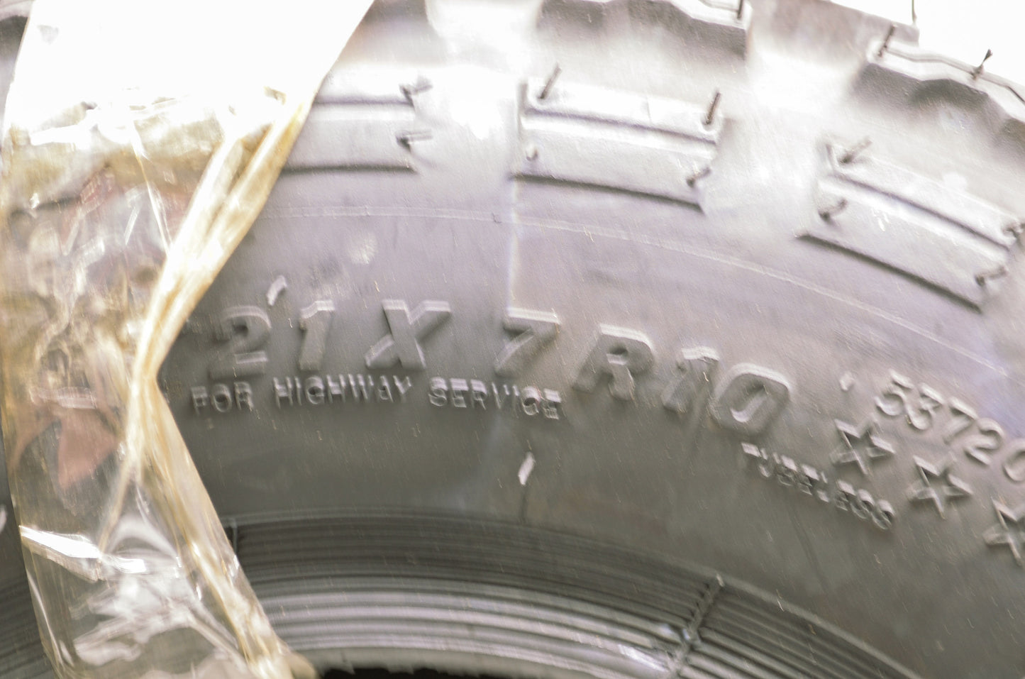New ITP Hole Shot Tire 21x7R-10