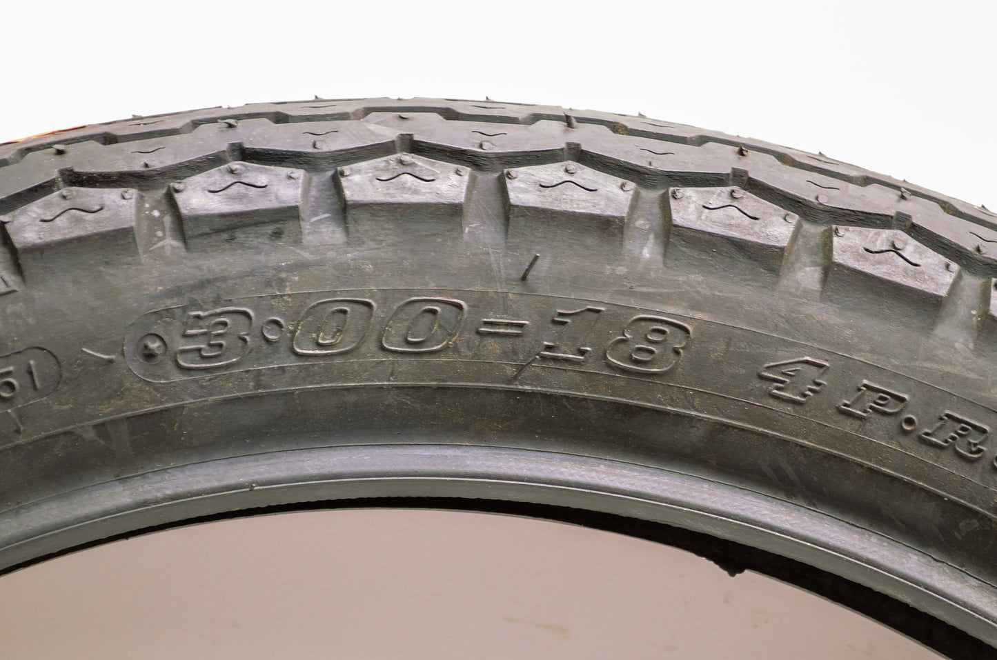 New Dunlop Gold Seal Tire 3.00-18
