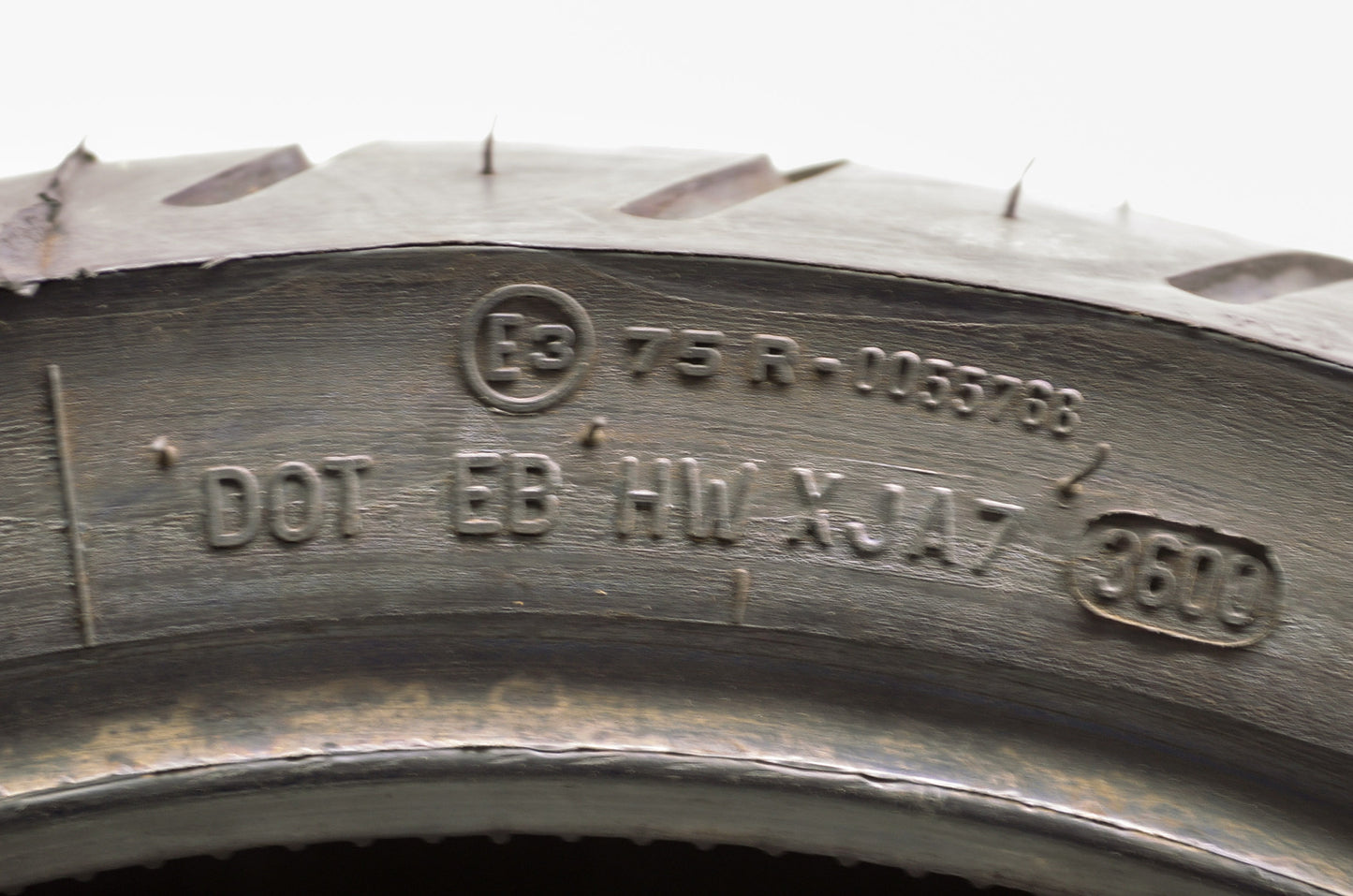 New Pirelli MTR02 Radial Tire 200/50ZR-17
