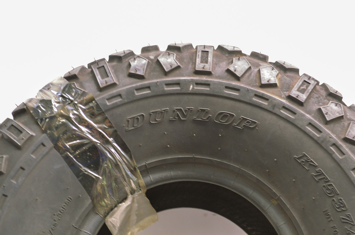 New Dunlop KT537 Rear Tire 22x10-8