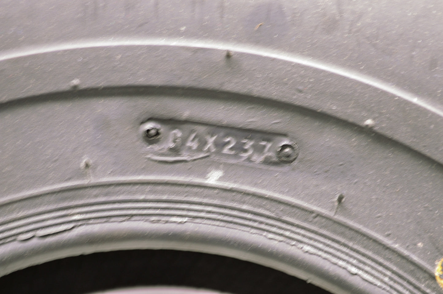New Armstrong Turf Trak Tire 21x7.00-10 NHS