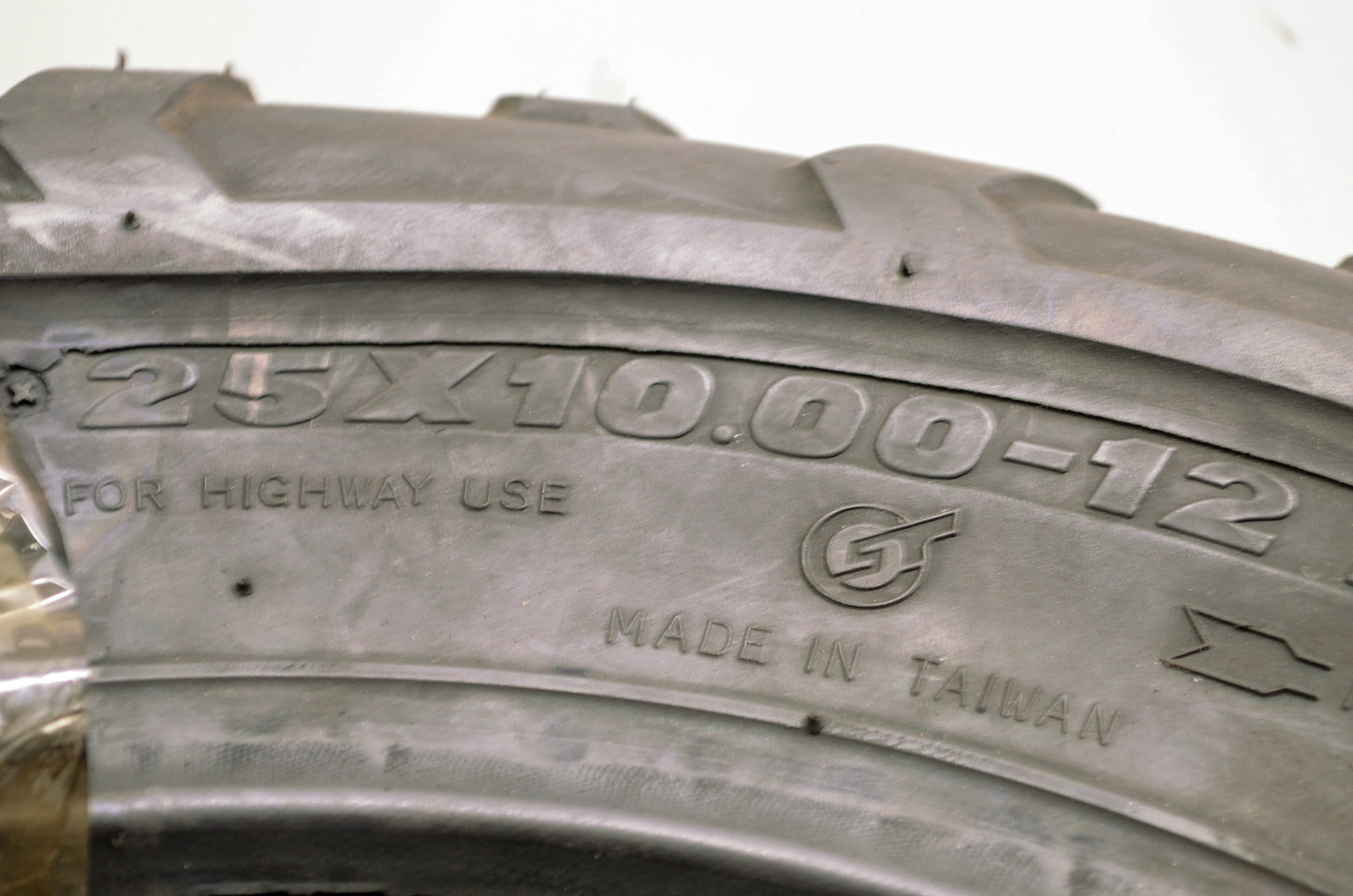 New Maxxis Maverick Tire 25x10-12