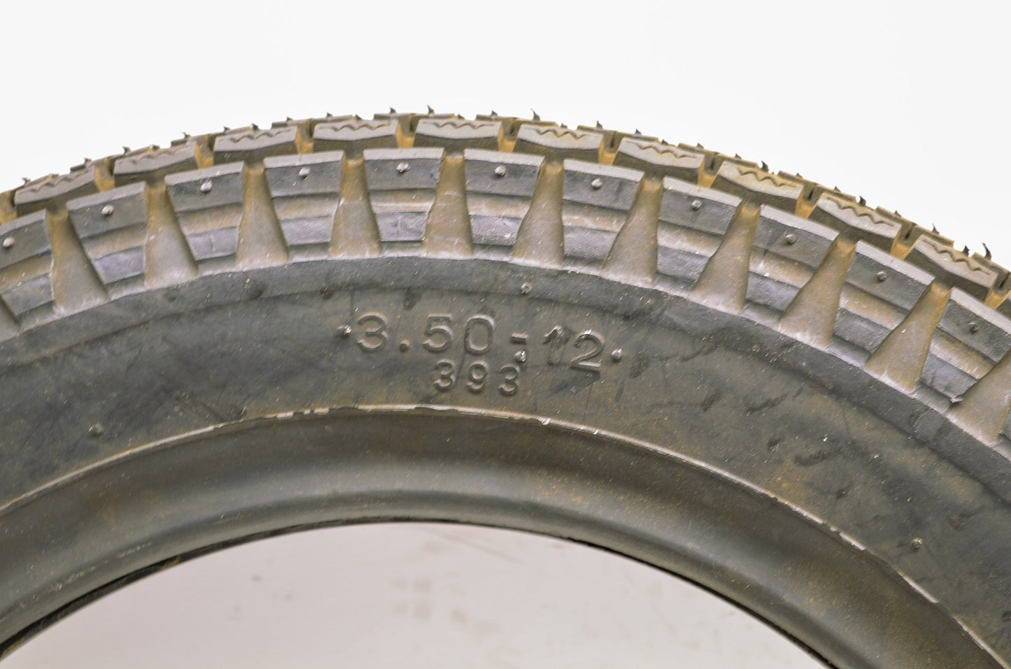 New Pirelli 393-A Tire 3.50-12
