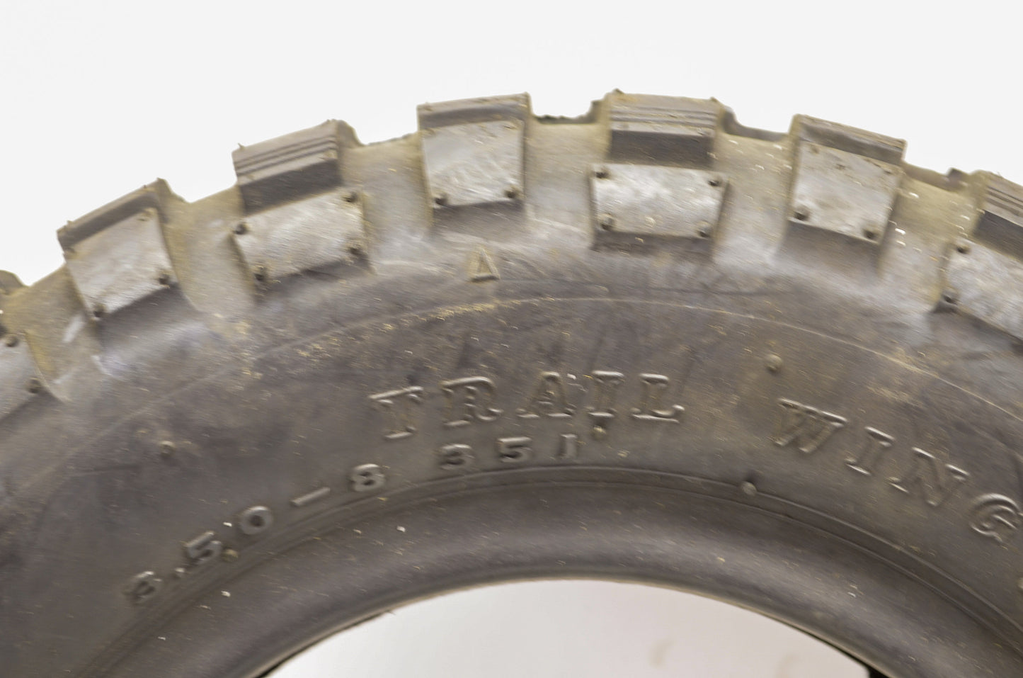 New Bridgestone Trail Wing-2 Tire 3.50-8 35J