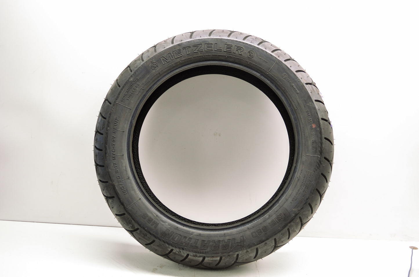 New Metzeler ME880 Marathon MBS Tire 160/70x17