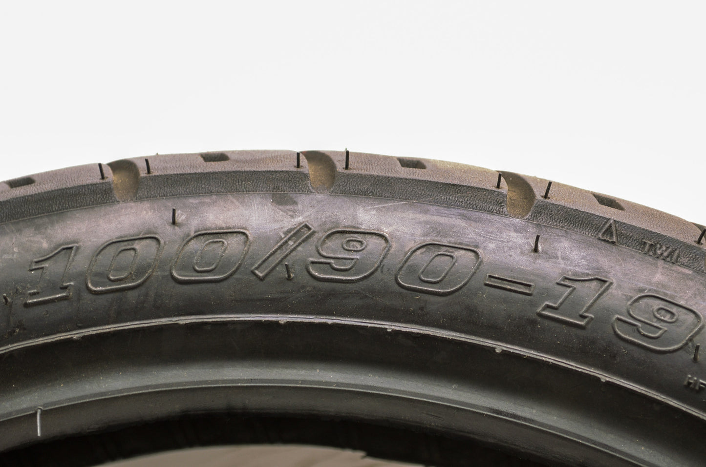 New Duro Front Tire 100/90-19