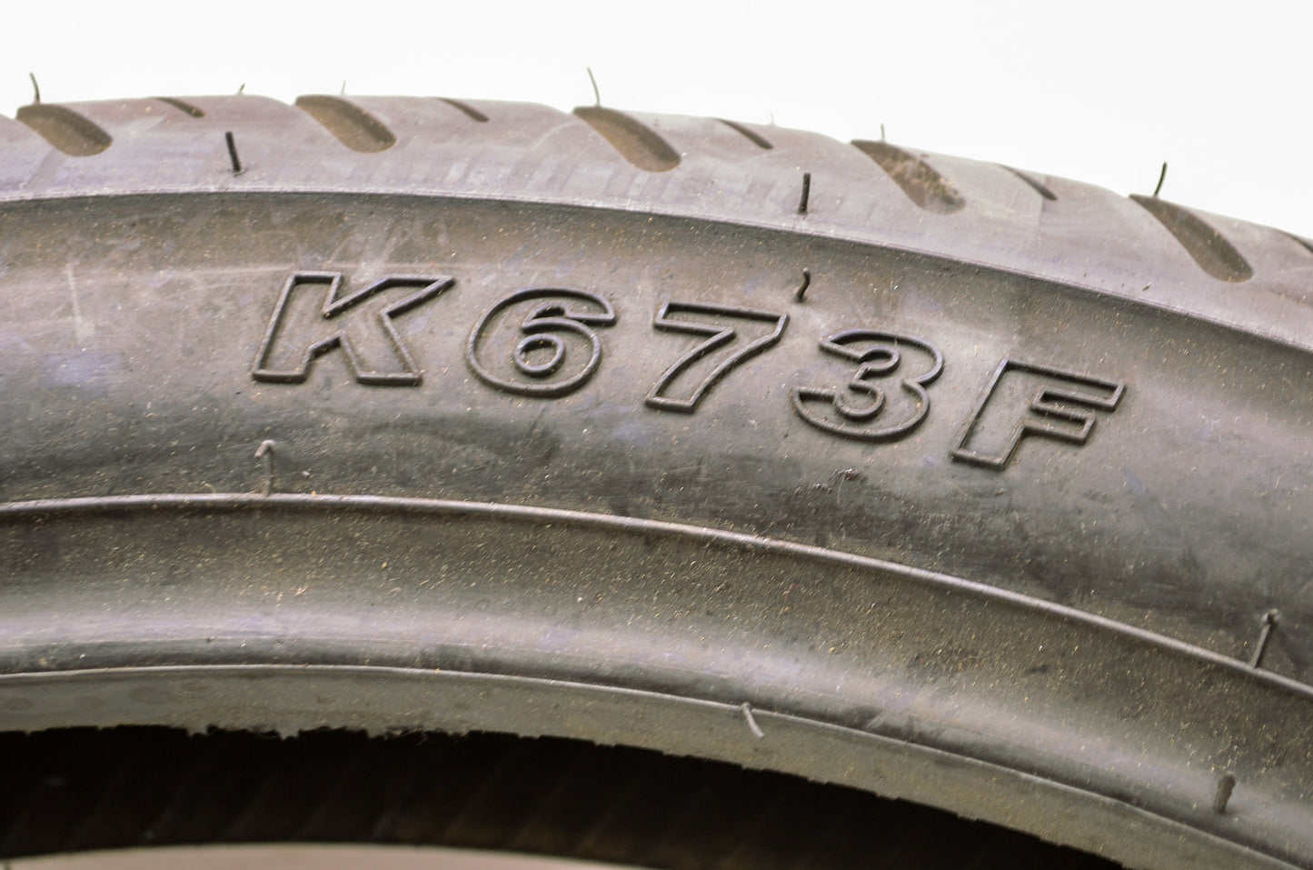 New Kenda Kruz K673 Front Tire 80/90-21