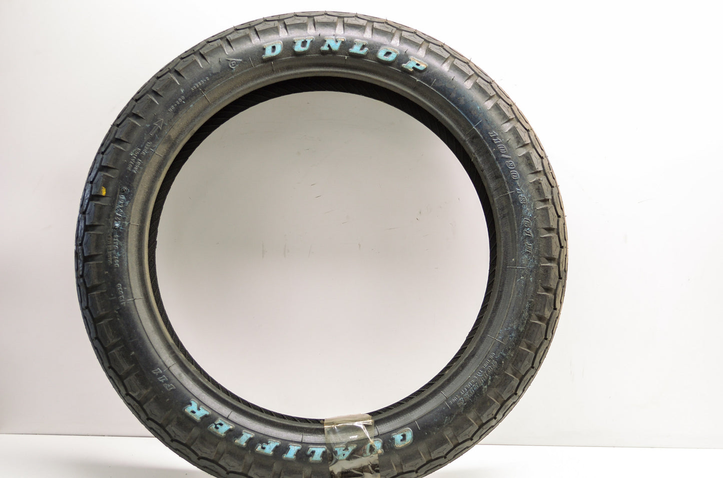 New Dunlop Qualifier F11 Front Tire 110/90-18