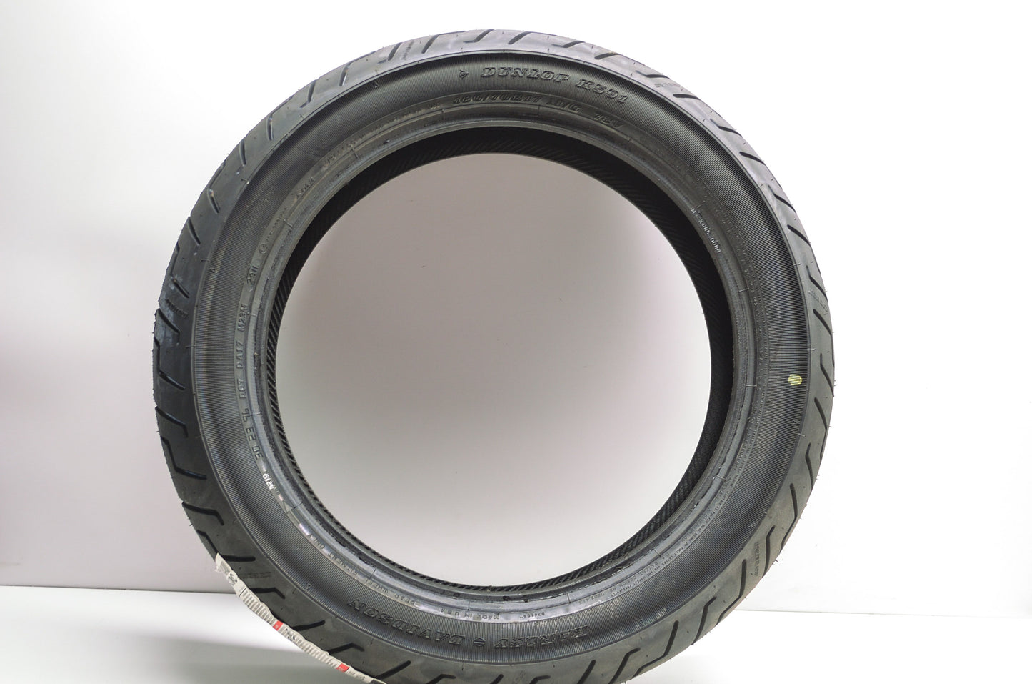 New Dunlop K591 Rear Tire 160/70B-17