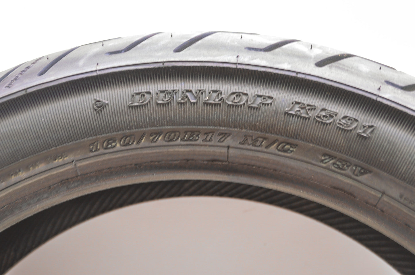 New Dunlop K591 Rear Tire 160/70B-17