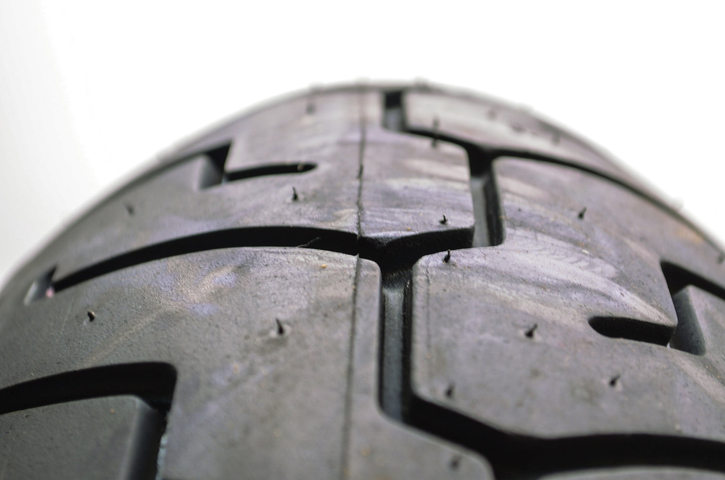 New Dunlop K591 Rear Tire 160/70B-17
