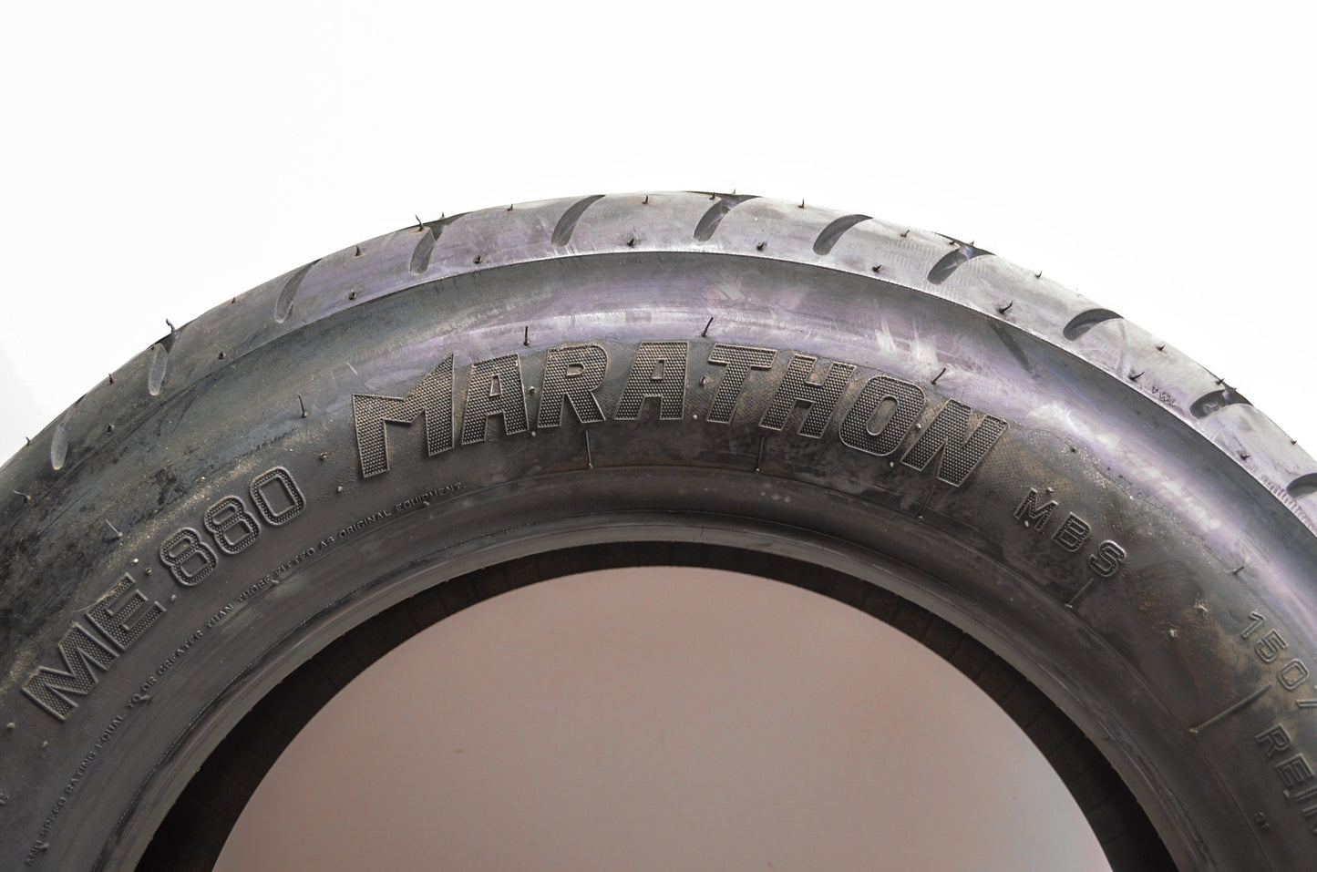 New Metzeler Marathon ME880 Rear Tire 150/90B-15