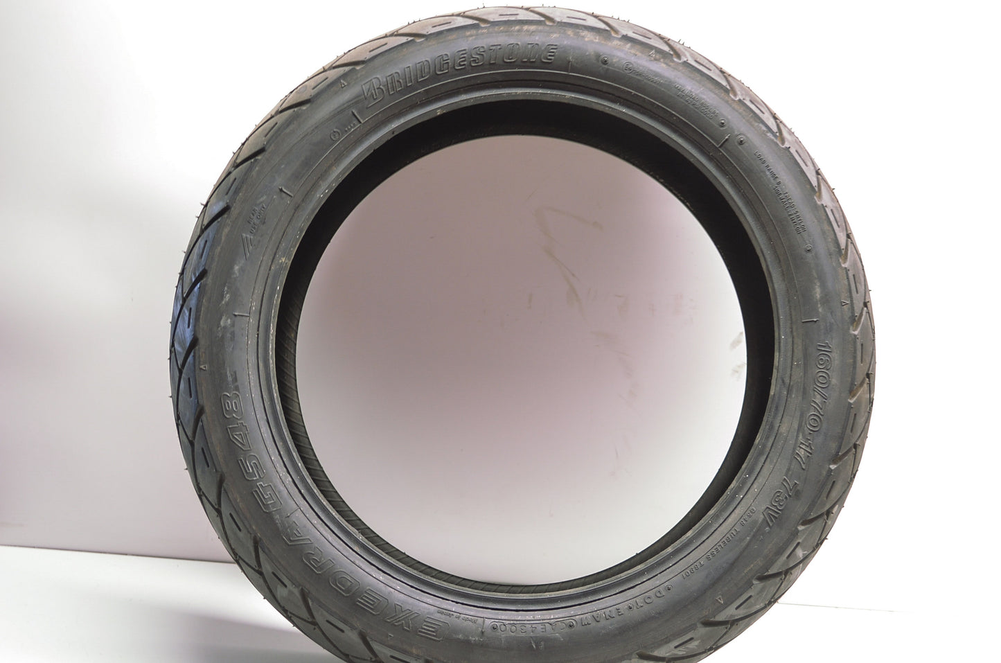 New Bridgestone Exedra G548 Rear Tire 160/70-17 73V