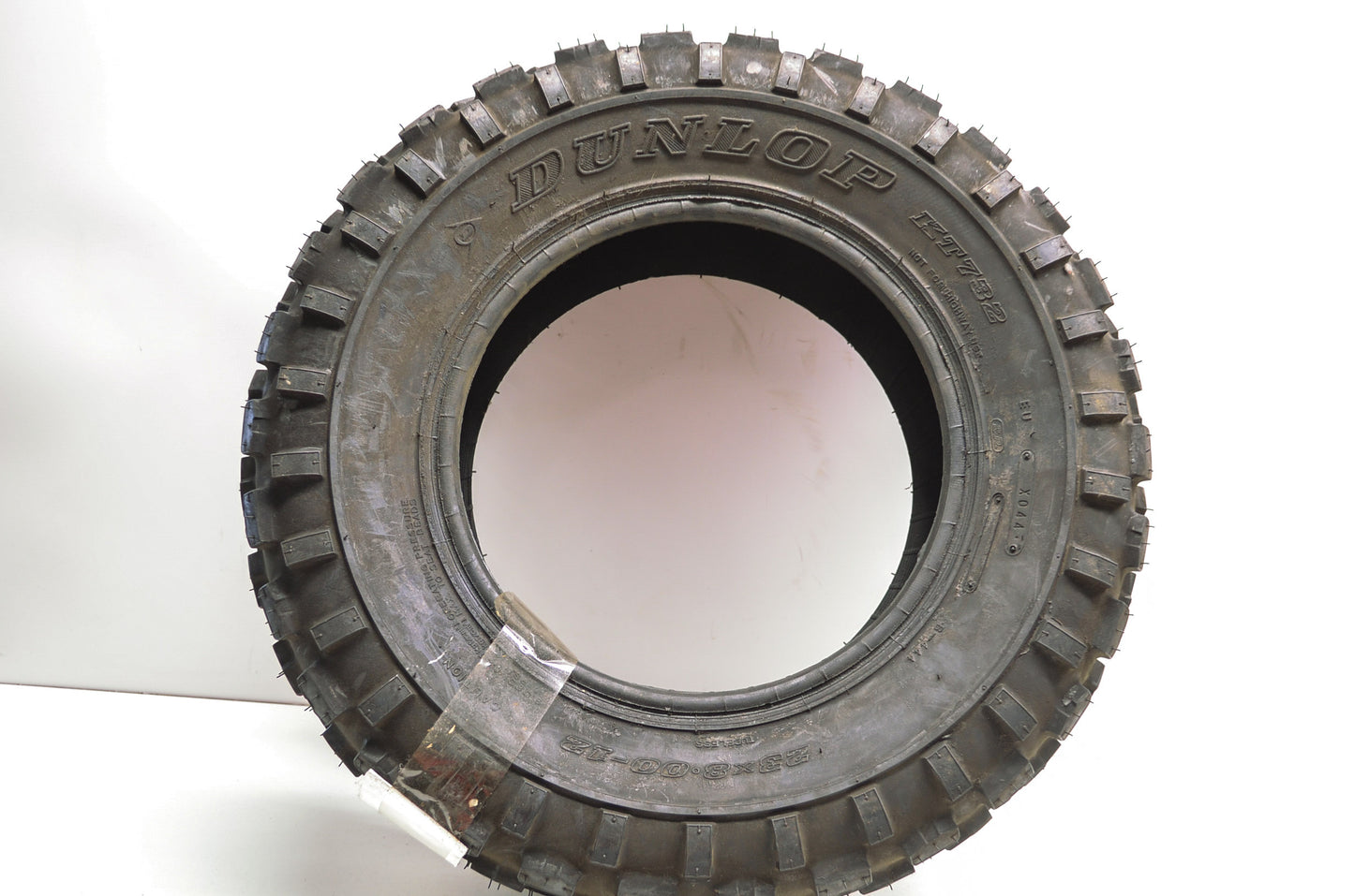 New Dunlop KT732 Tire 23x8-12