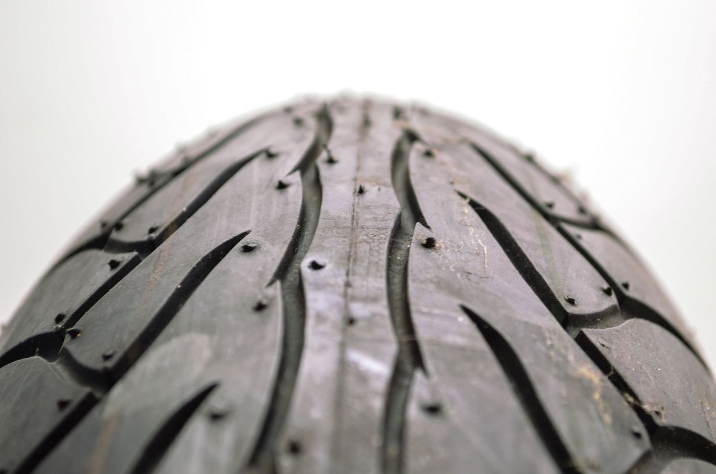 New Dunlop Sportsman Front Tire 130/70ZR-17