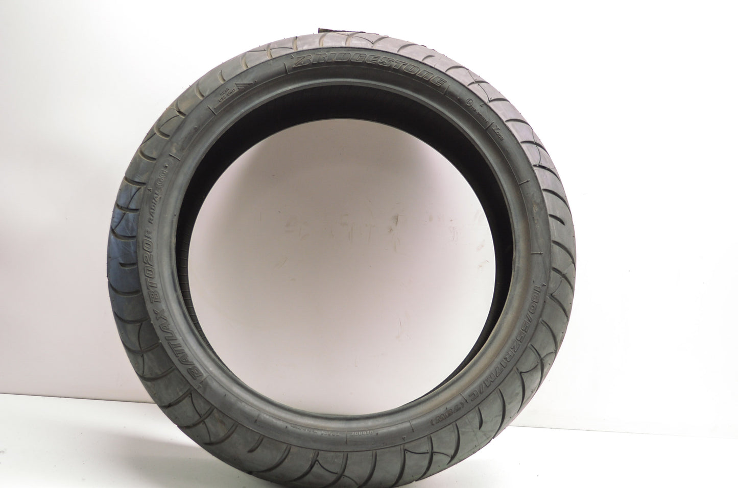 New Bridgestone Battlax BT020 Rear Tire 180/55ZR-17M/C 73W