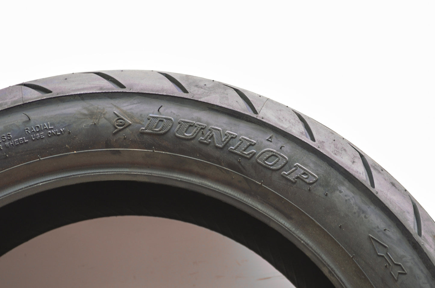 New Dunlop D251 Tire 190/60-R17