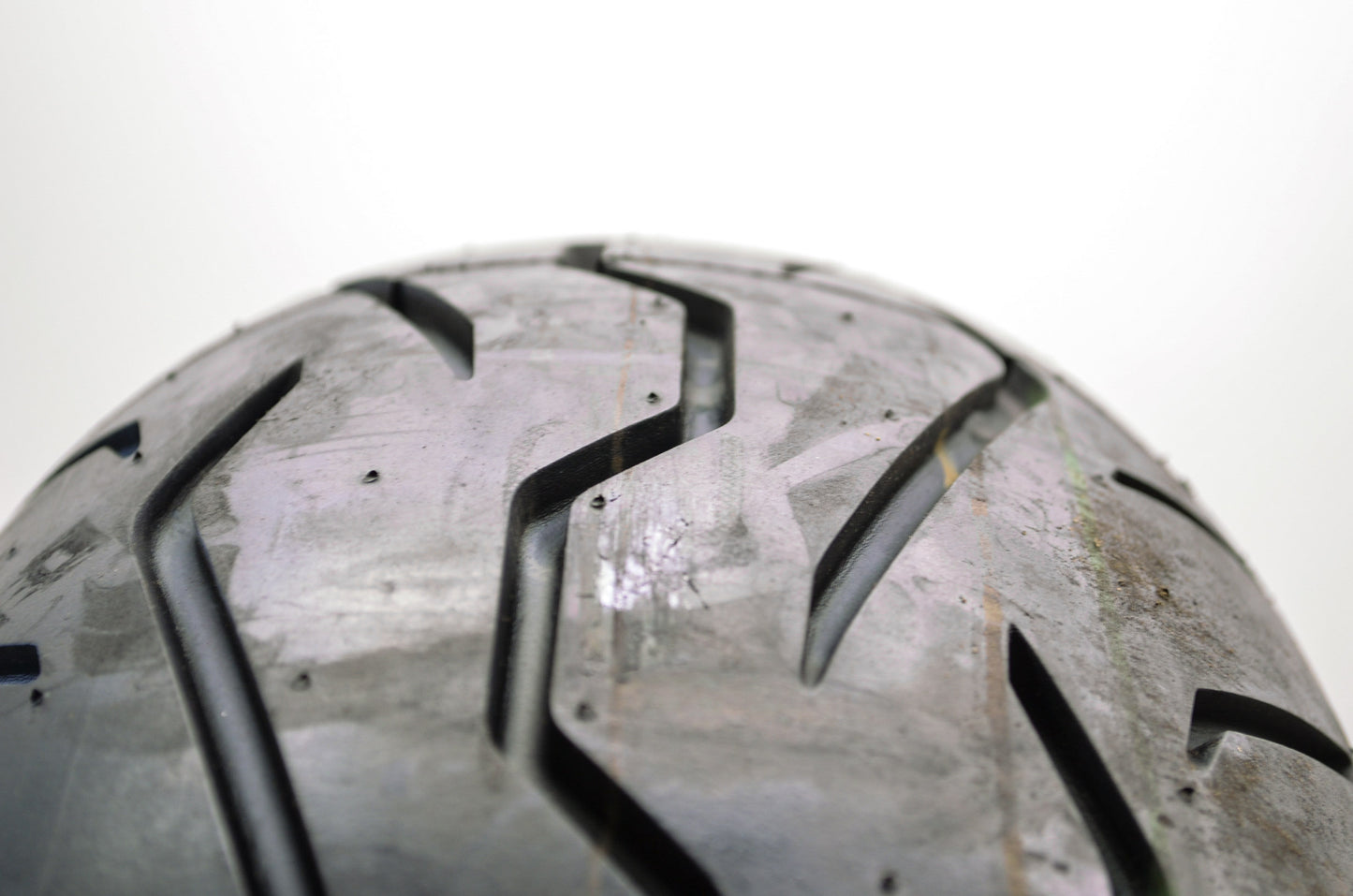 New Dunlop D251 Tire 190/60-R17