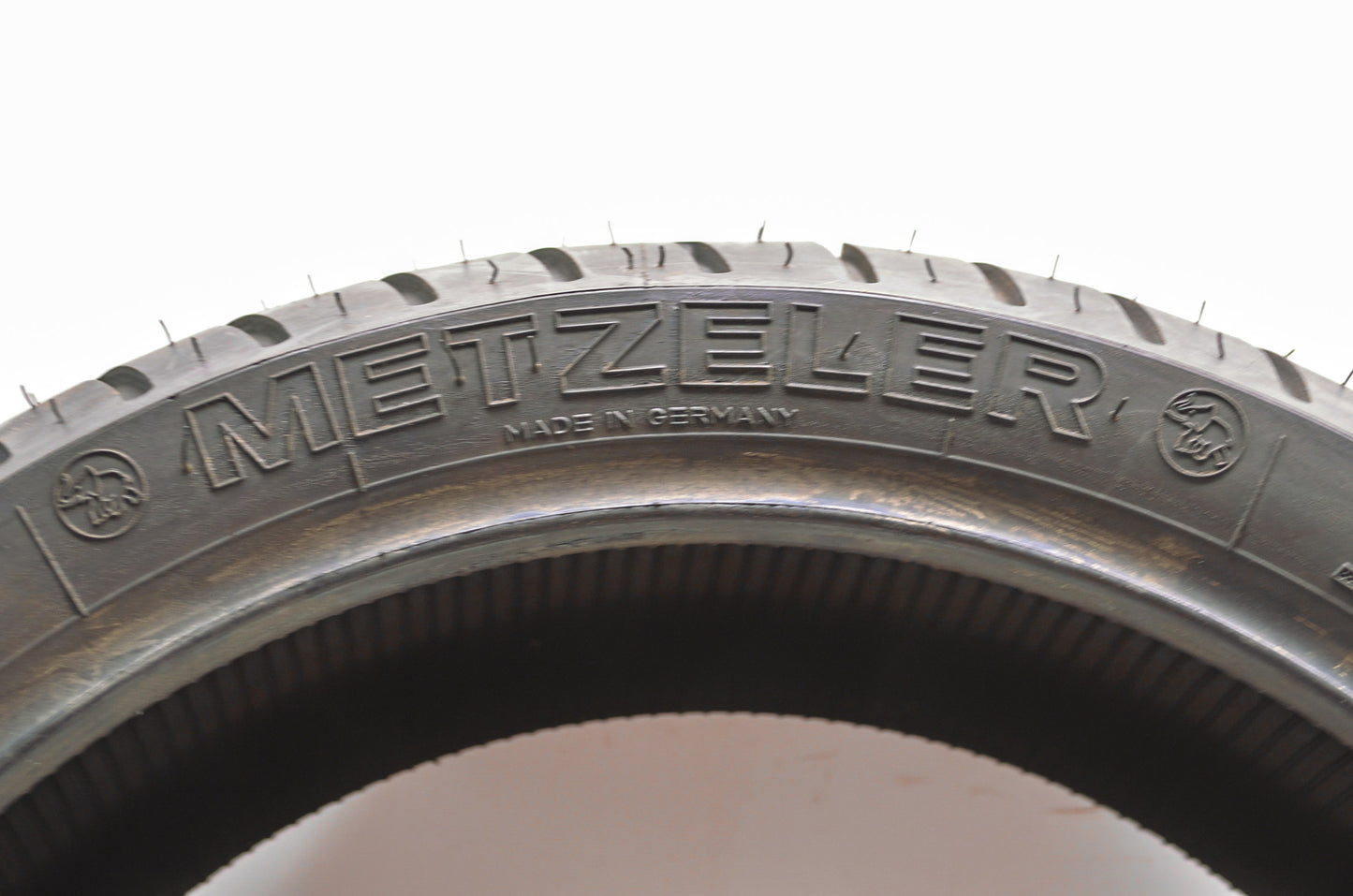 New Metzeler ME Z4 Rear Tire 190/50ZR-17