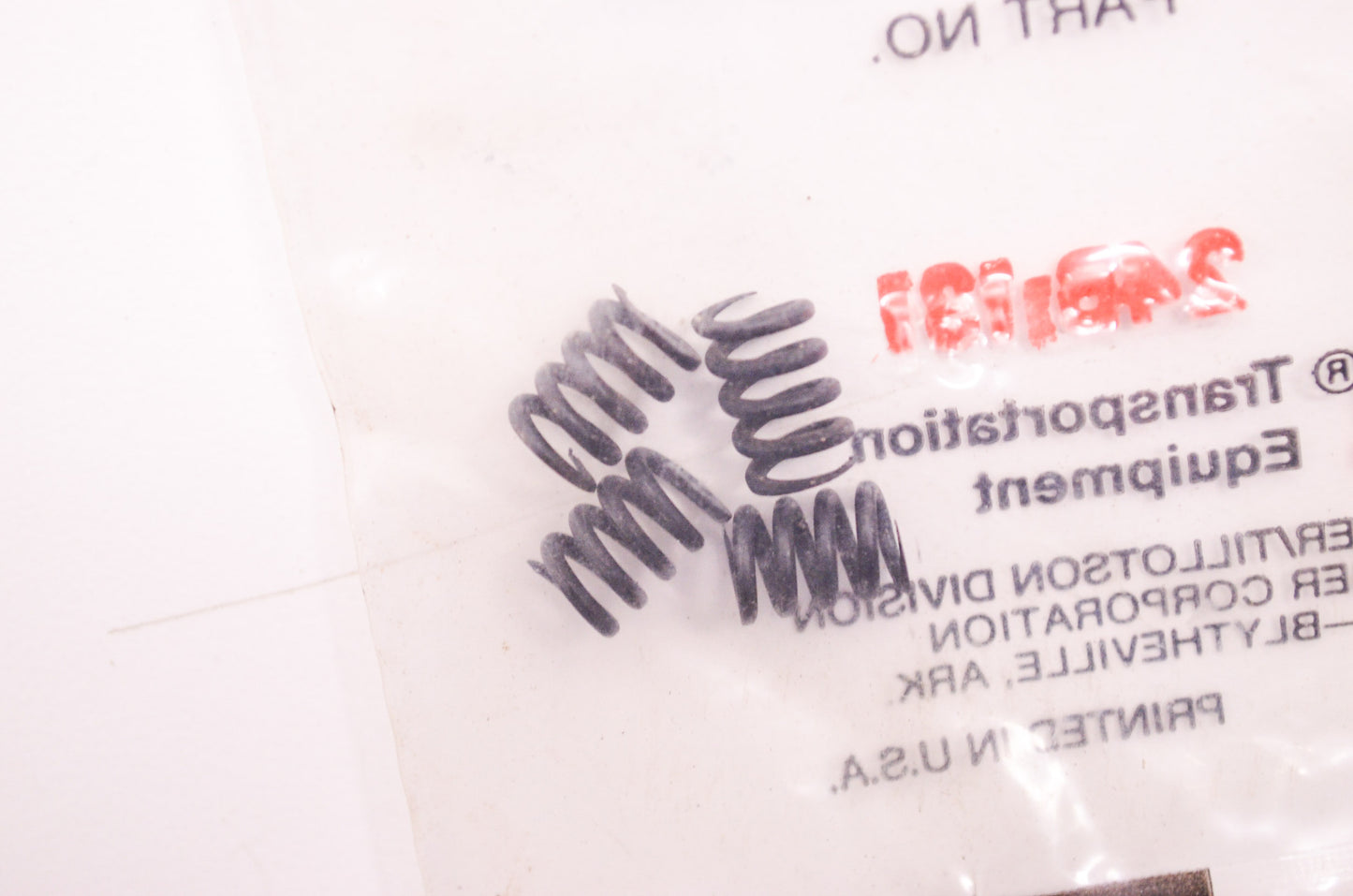 New Tillotson Mixture Screw Spring Qty 4 NOS