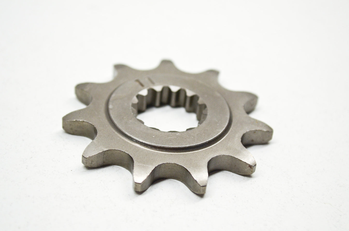 New Parts Unlimited 11 Tooth Sprocket Suzuki 520 NOS