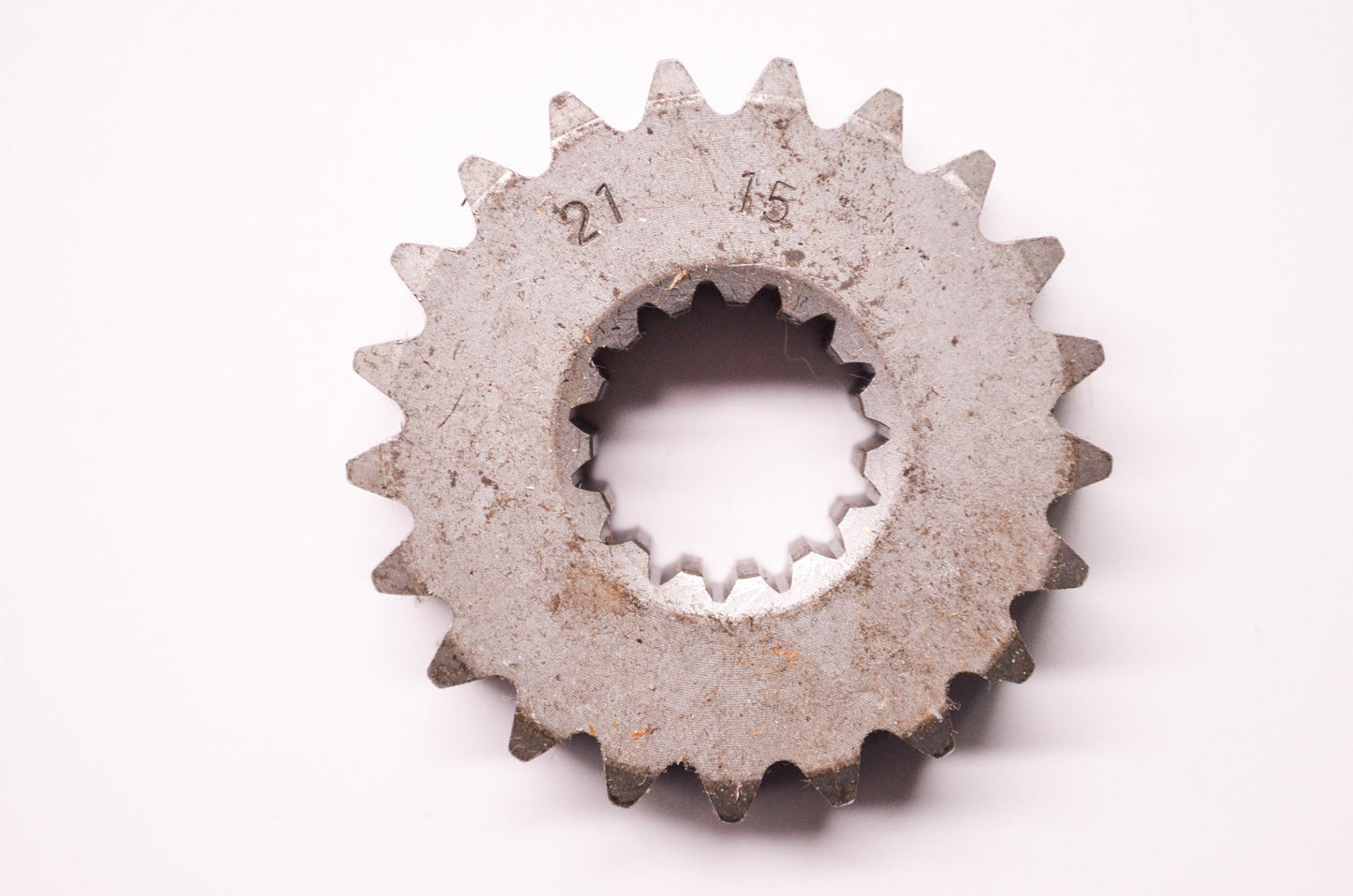 Aftermarket Snowmobile Chain 21 Tooth 15 Wide Sprocket Gear NOS
