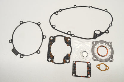 New Rocky Complete Gasket Set Kawasaki KE175, (D/D1-D3) NOS