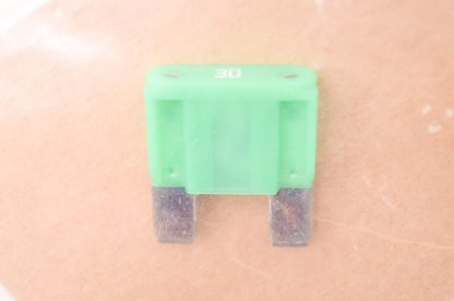 New Harley Davidson 30 Amp Maxi Fuse OEM NOS