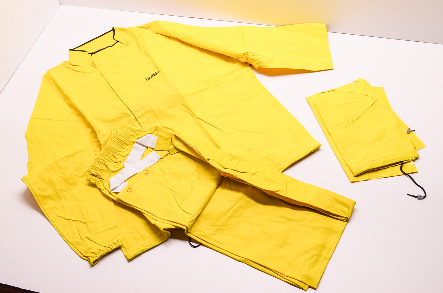 New Neese Dry Rider Yellow Foul Weather Gear Jacket & Pants Size Medium NOS