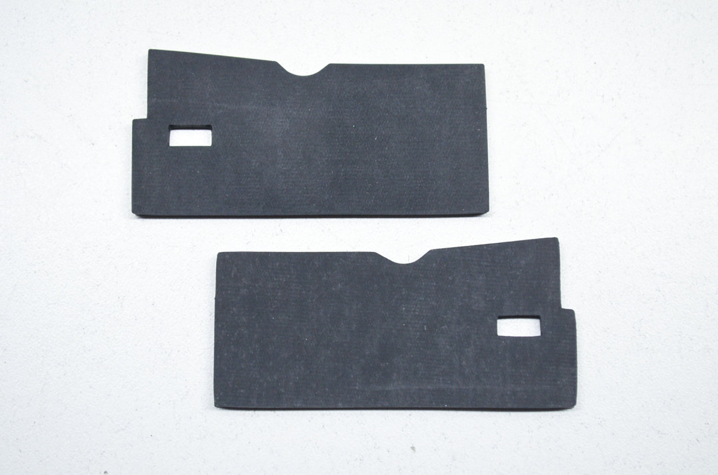 Dust Shield 335 XPT 334 T 336 338 XPT 339 XPT Qty 2 NOS