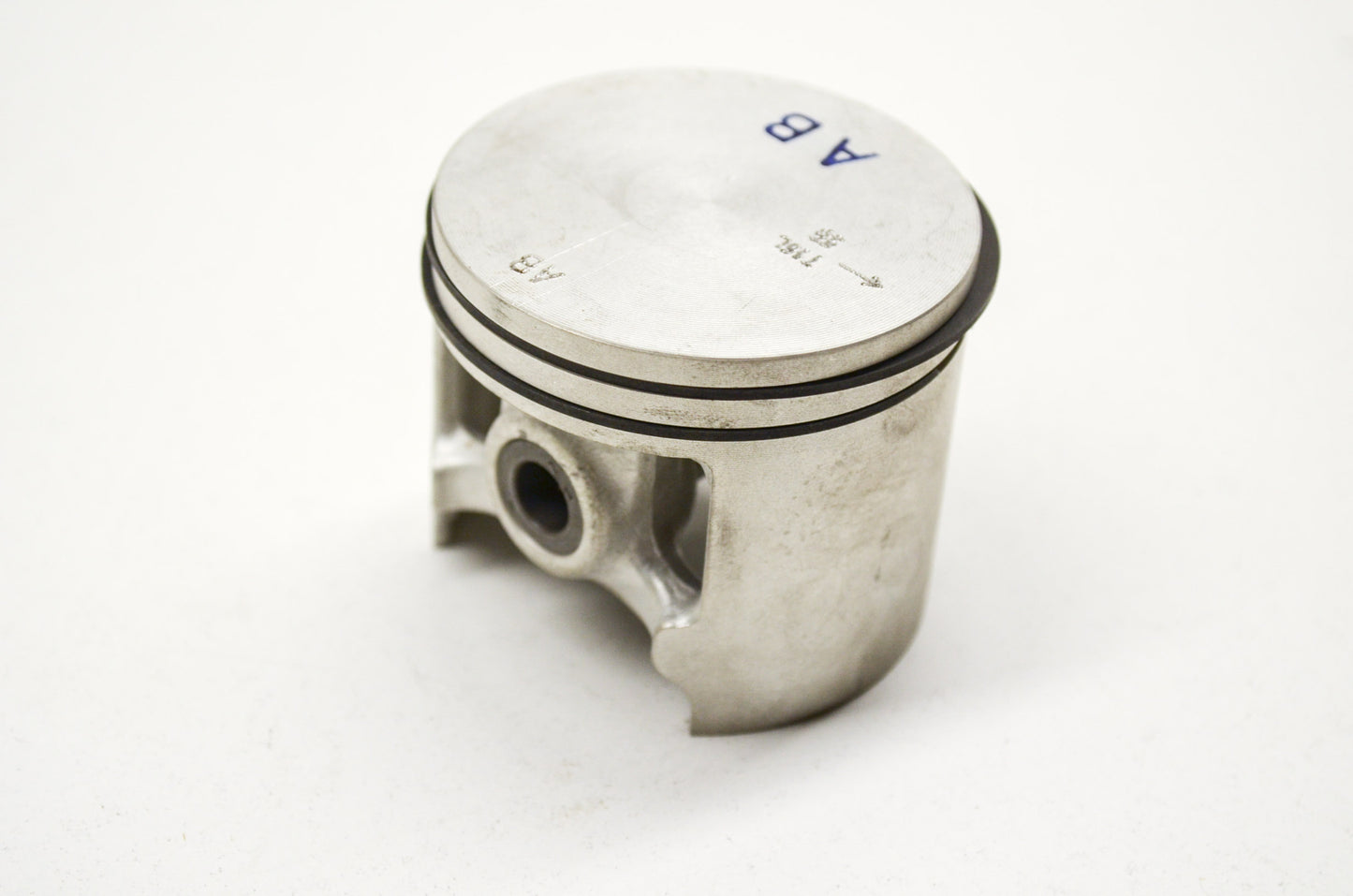 New OEM Husqvarna Piston 395 NOS