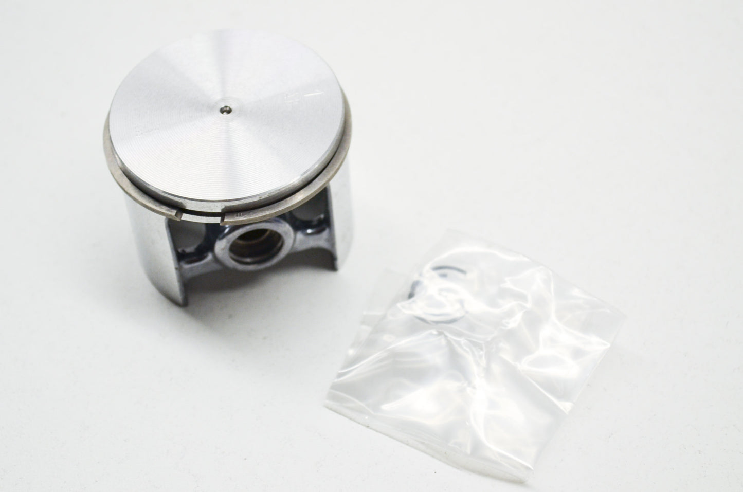 New OEM Husqvarna Piston 268 NOS