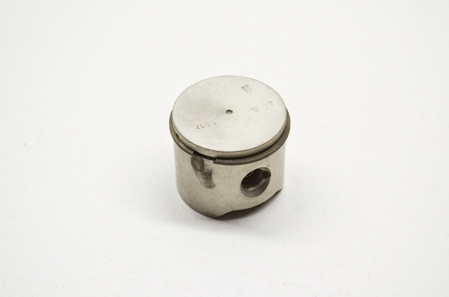 Piston 50 Missing Pieces NOS