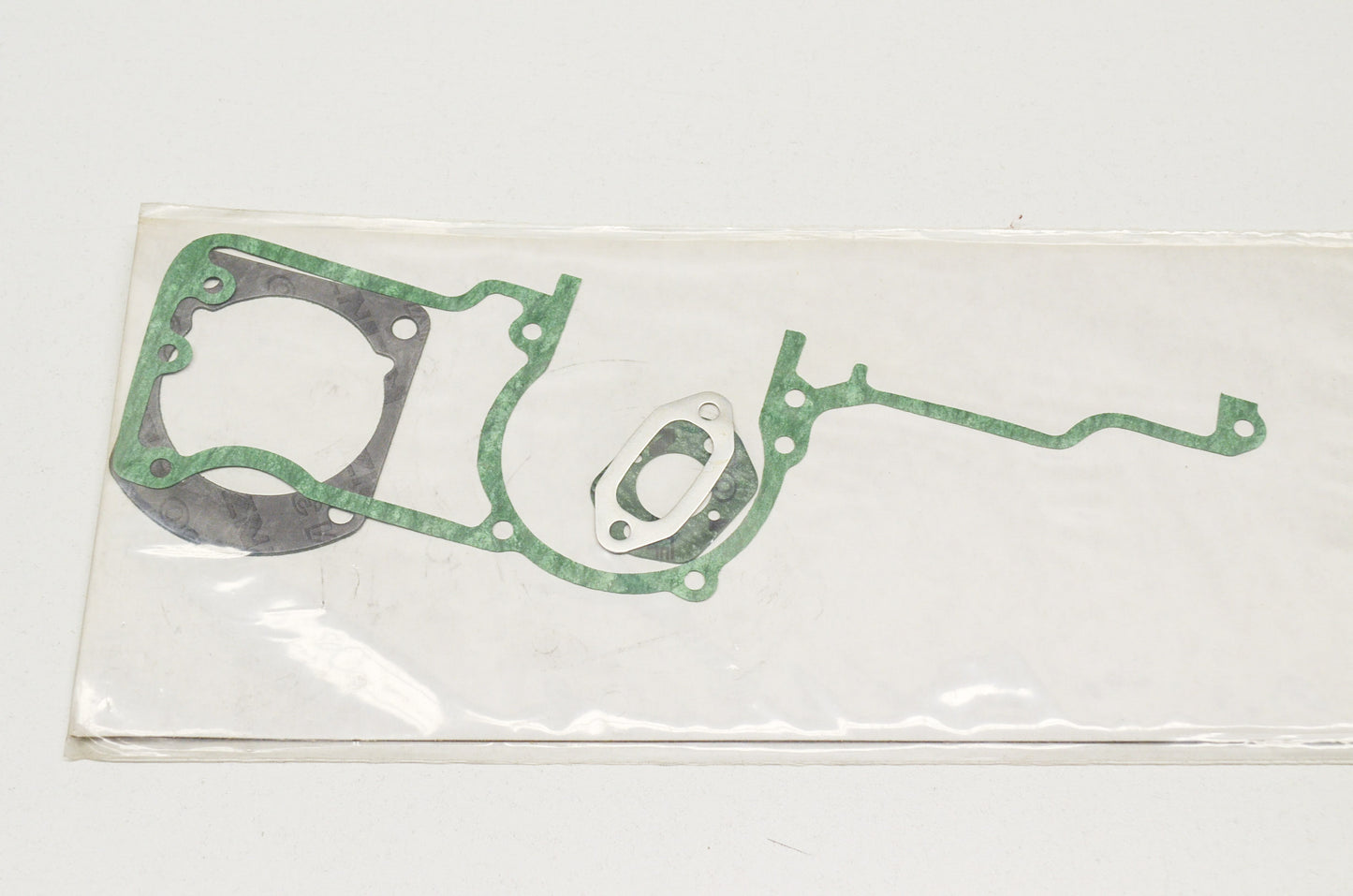 Gasket Set Missing Piece 61 66 266 NOS