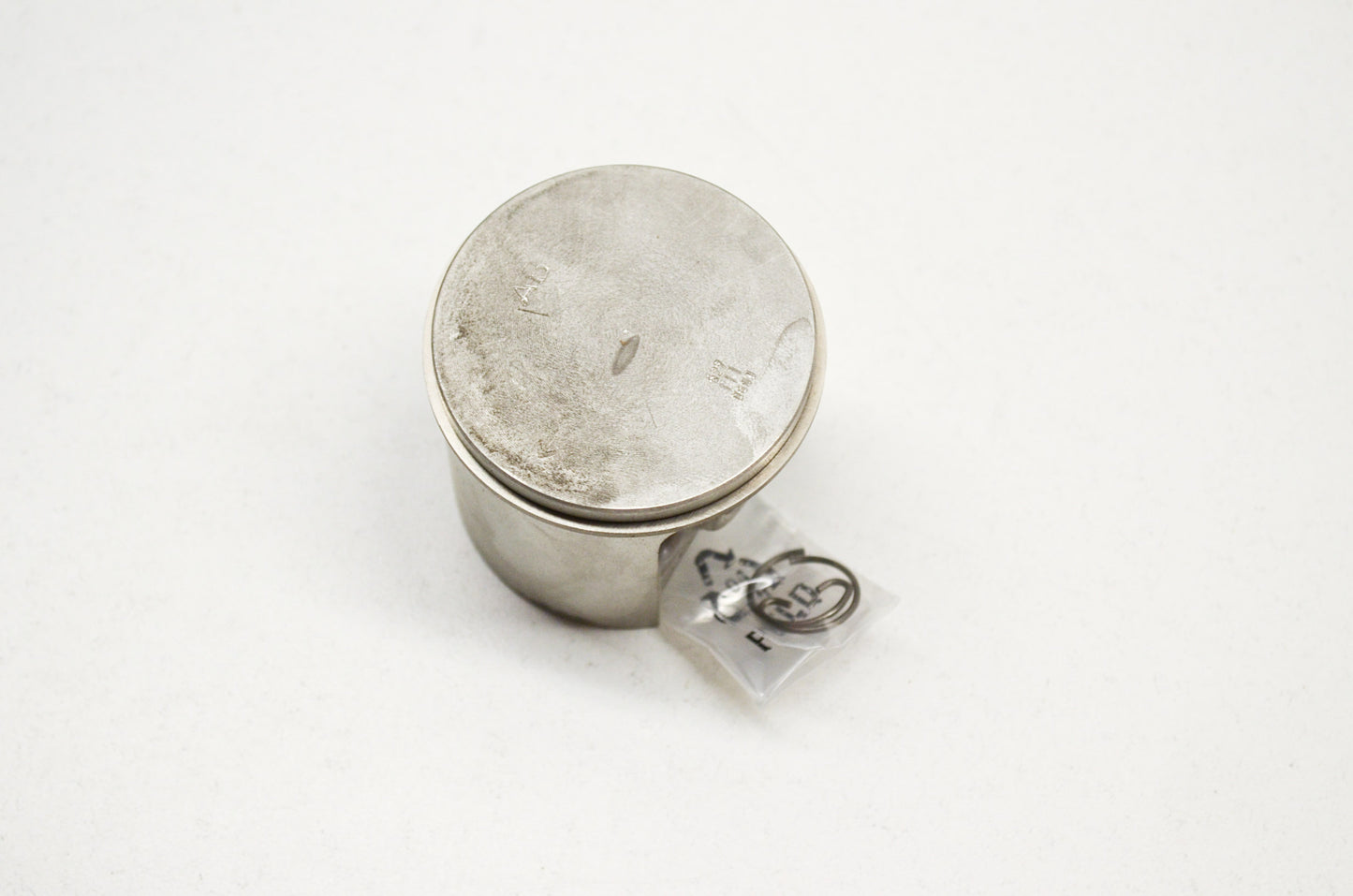 New OEM Husqvarna Piston 262 NOS