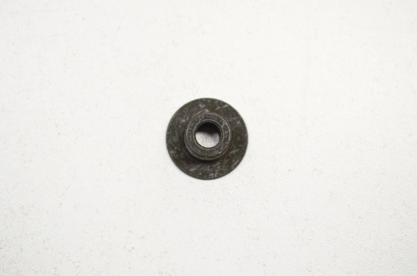 New OEM Husqvarna Bushing 362 365 371 372 385 390 NOS