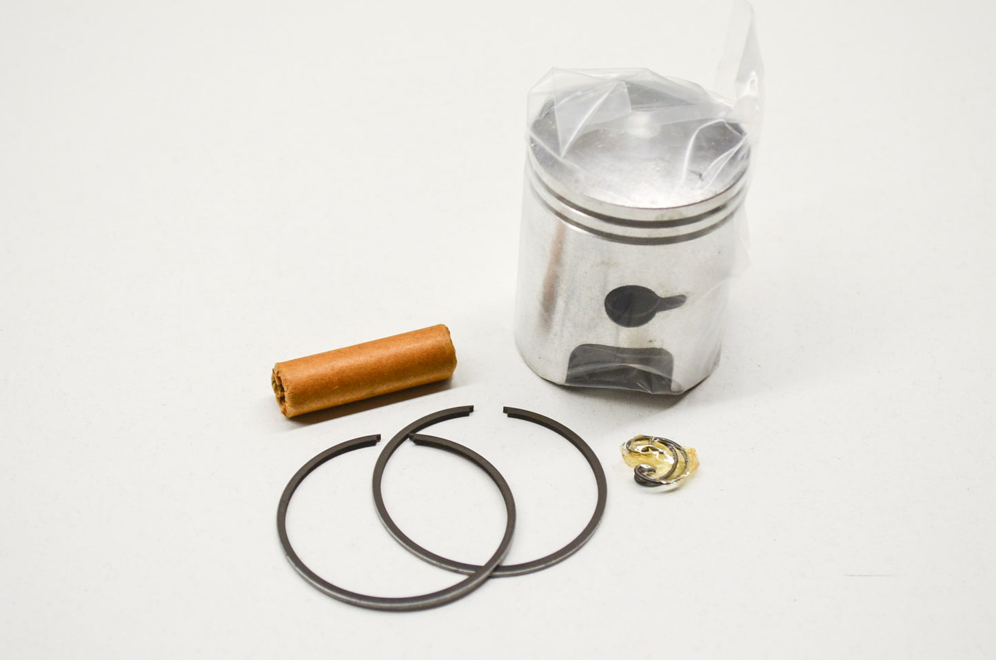 Rocky 1698865 Piston Set for Suzuki TC/TS-100 Size STD NOS