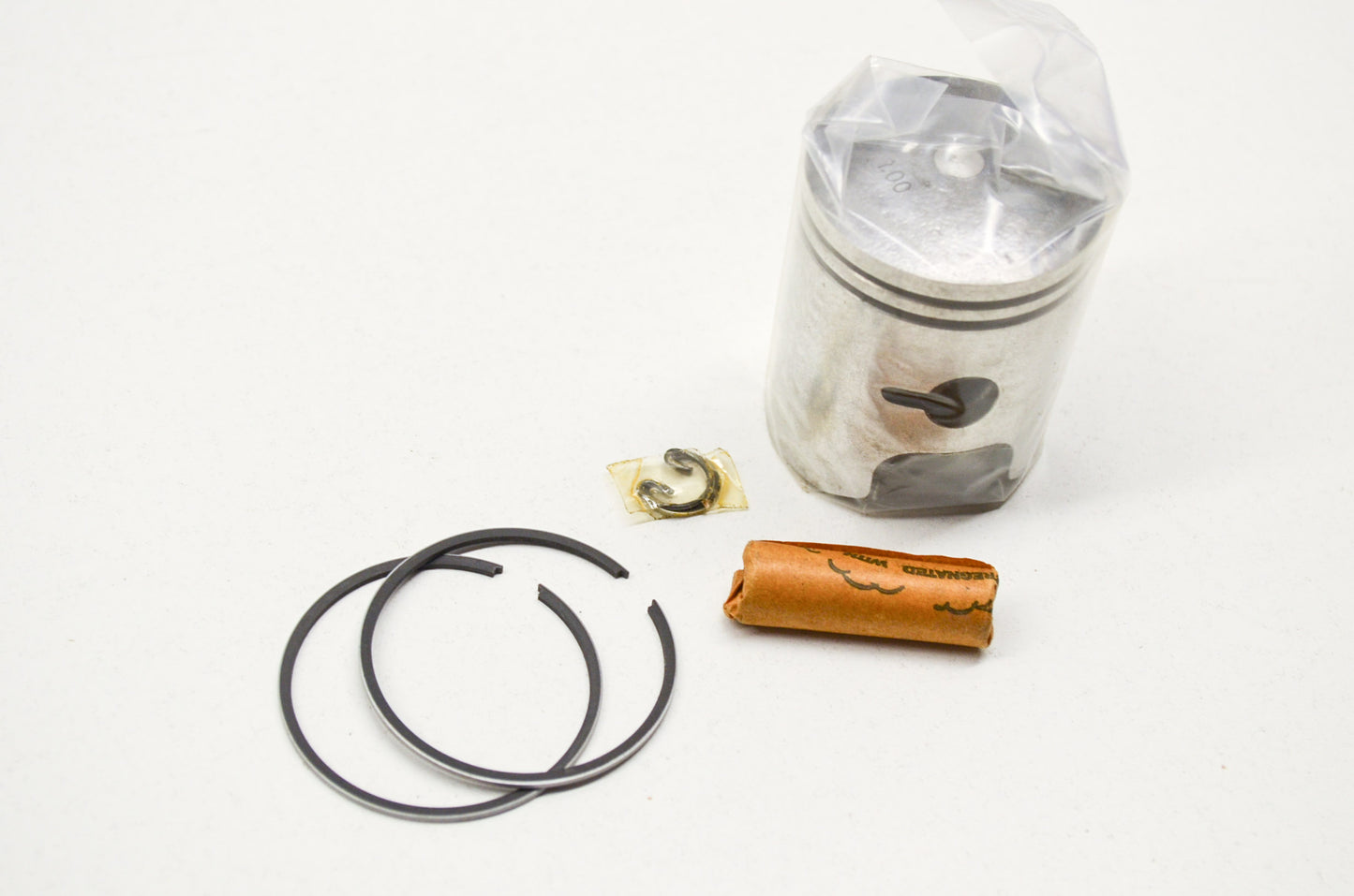 New Rocky Piston Set for Suzuki TC/TS-90 Size S-4 NOS