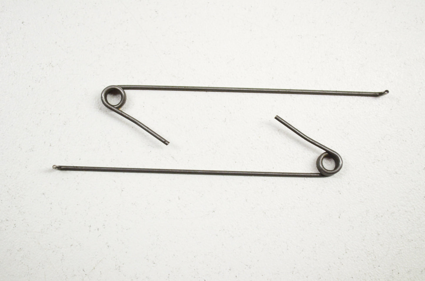 Throttle Lock Spring 281 288 Qty 2 NOS