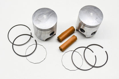 Piston Set Yamaha RD-400 Size S-4 Missing C-Clips NOS