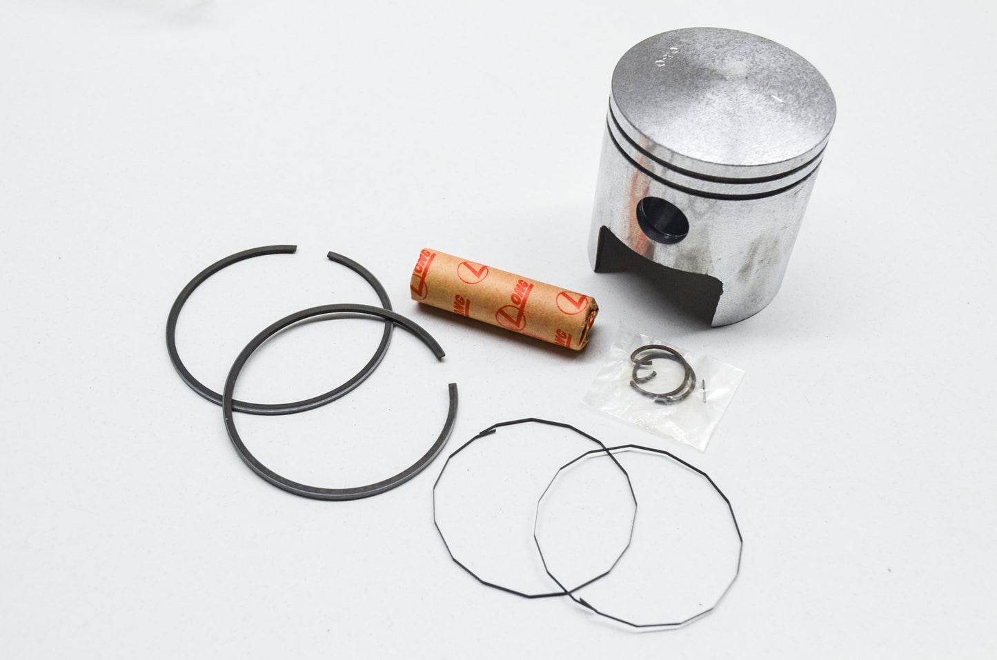New Rocky Piston Set for Yamaha DT-1 Size .50 NOS