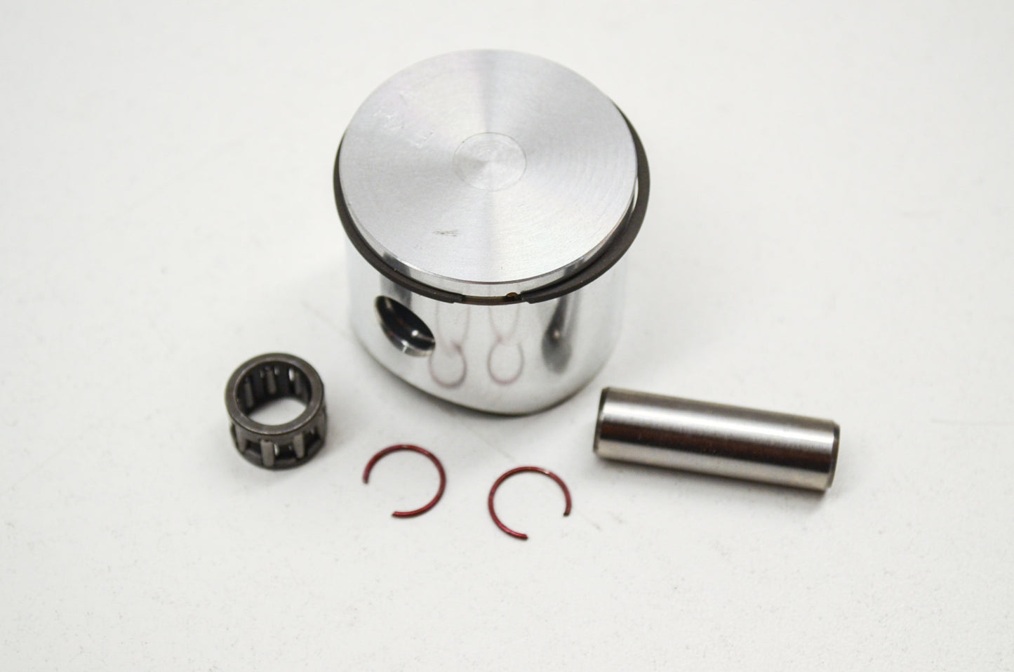 New OEM Husqvarna Piston Kit 36 41 NOS
