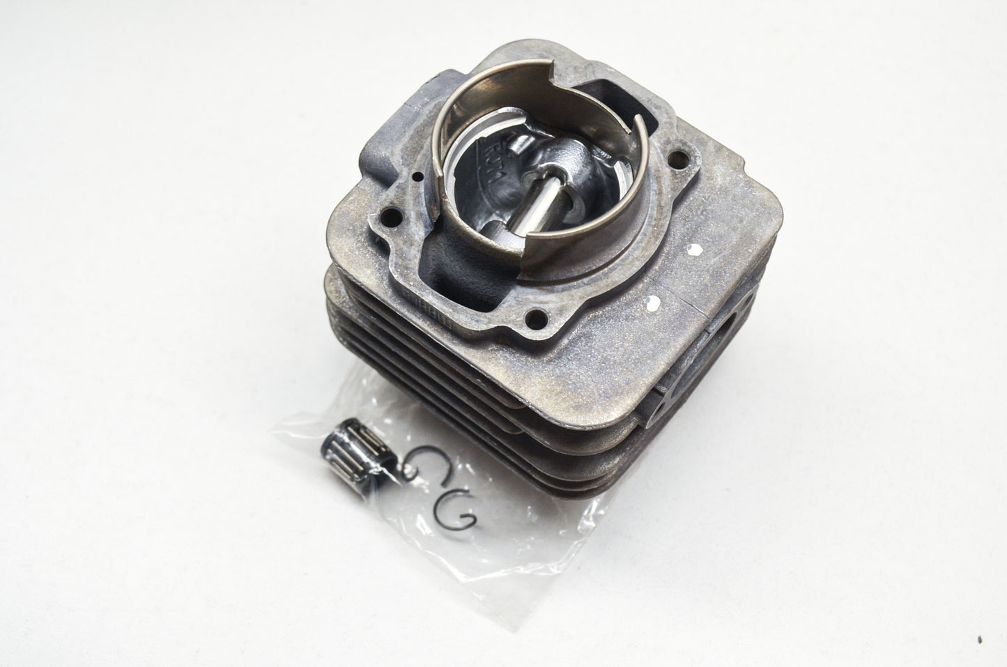 OEM Husqvarna 501417801, 501-41-78-01 Cylinder Assembly 165 R RX 65 NOS