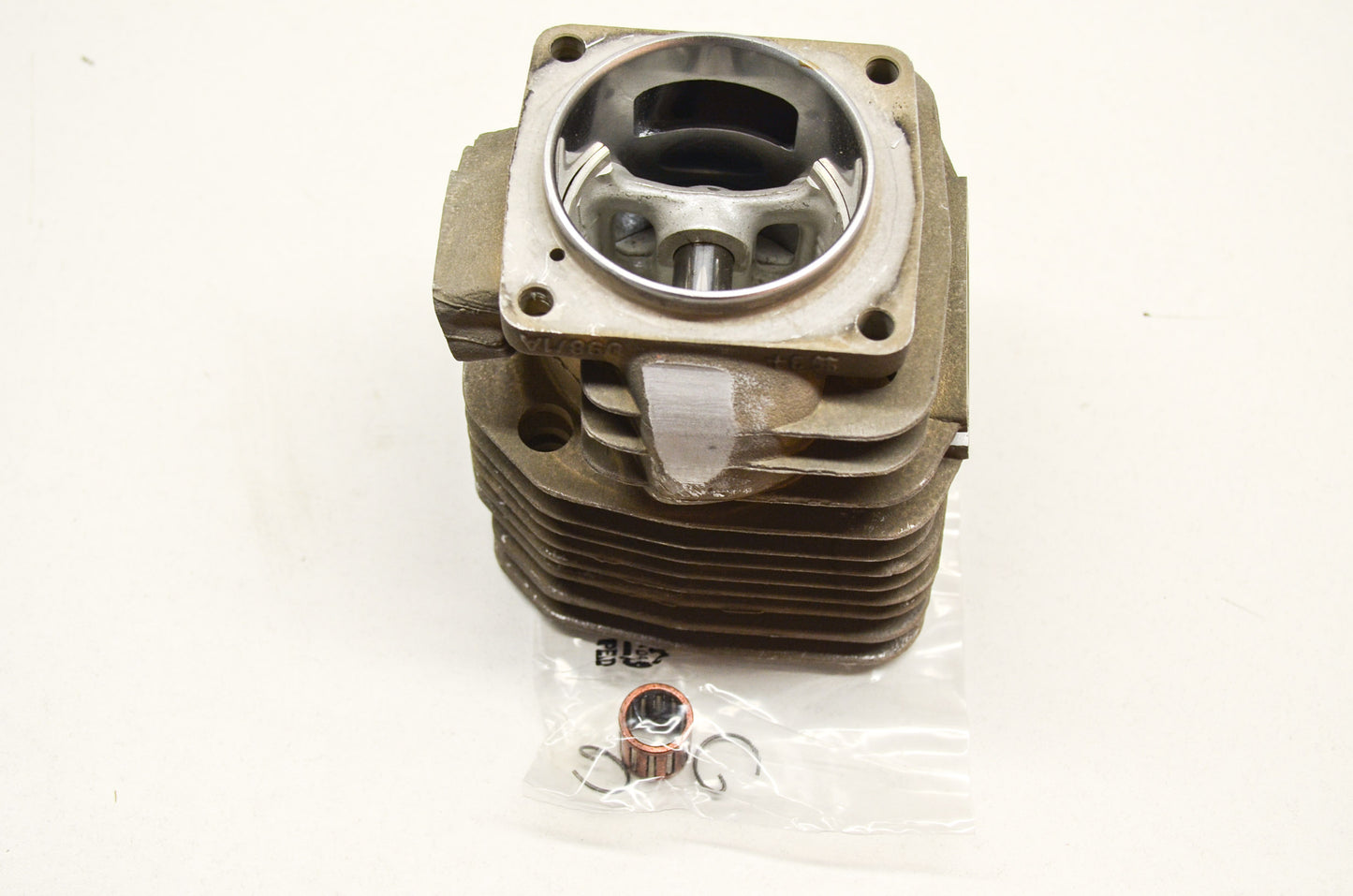 New OEM Husqvarna Cylinder Assembly 3120 NOS