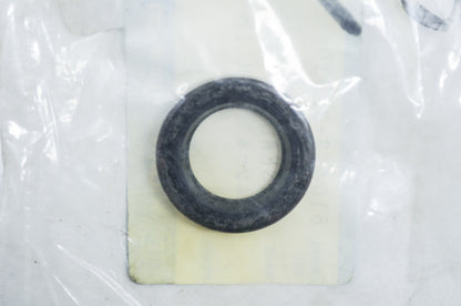 New OEM Echo Oil Seal SRM 1500 1501 2200 2300 NOS